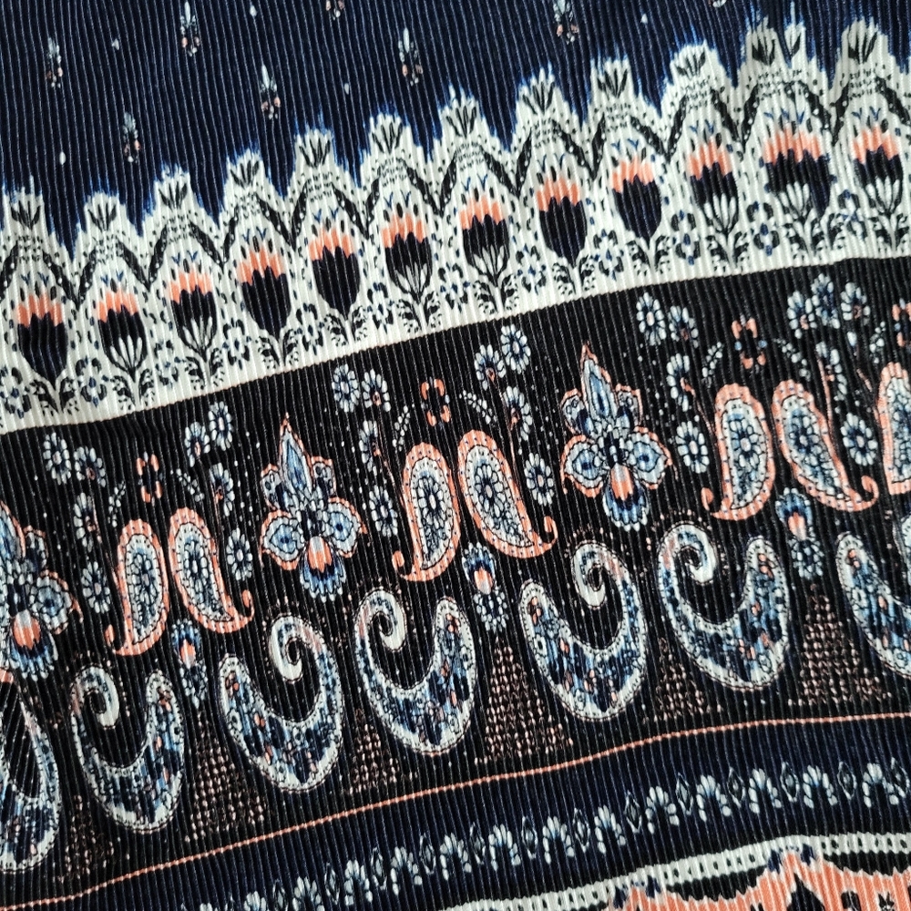 Lularoe Dianne pants, NWT - Picture 2 of 4